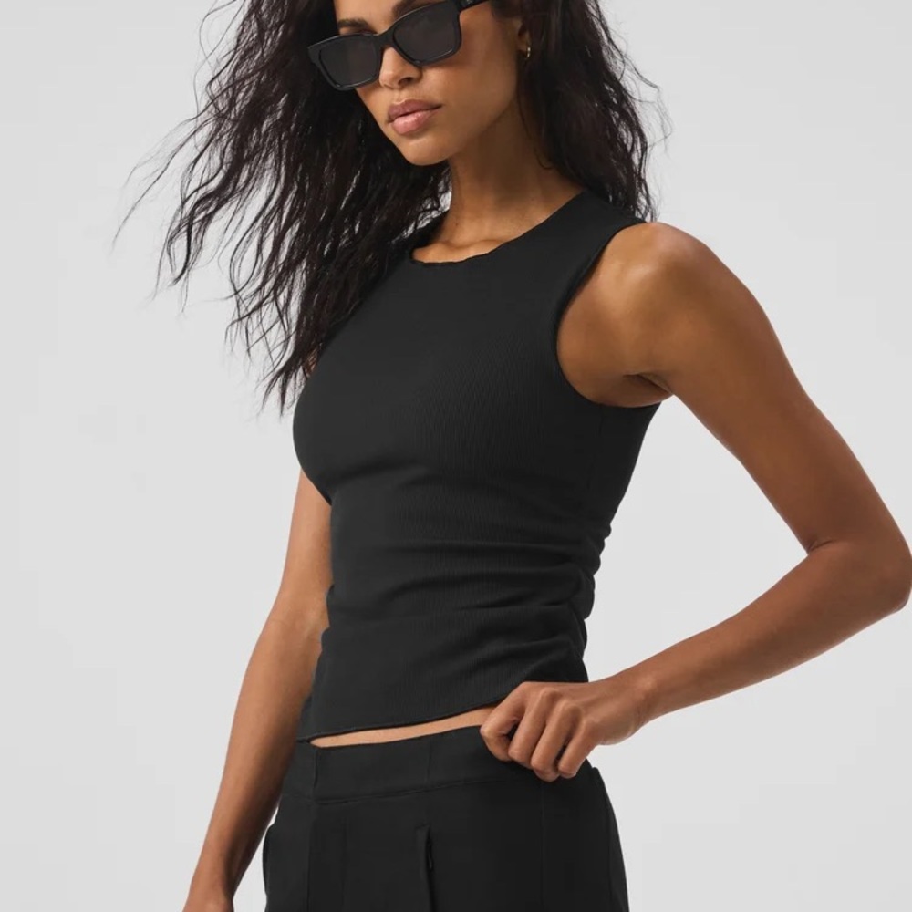 Alo ribbed en pointe tank in black